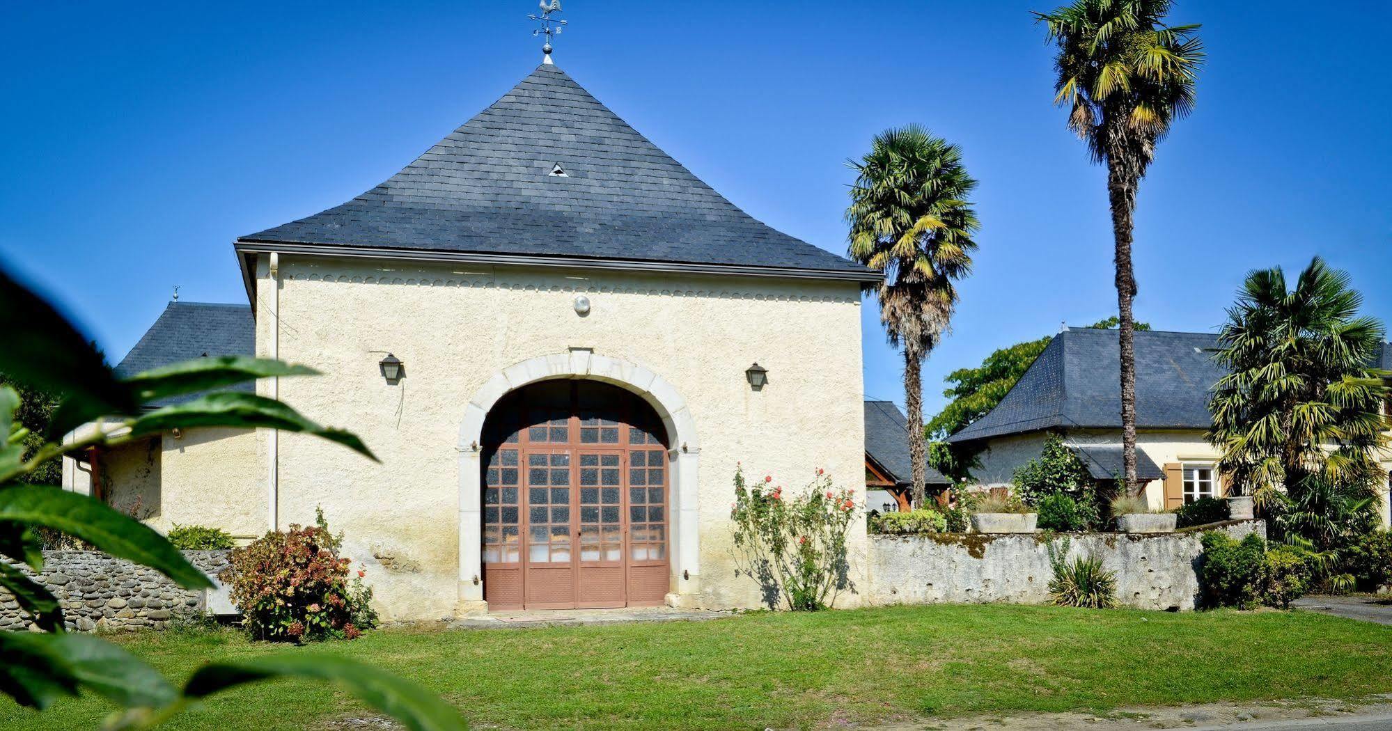 Hotel Logis Chez Germaine Geüs-d'Oloron Exterior foto